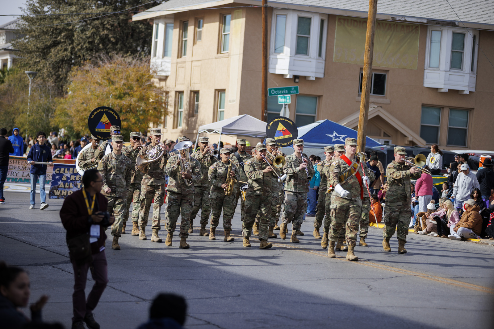 88th Annual Glasheen Valles & Inderman Injury Lawyers Sun Bowl Parade