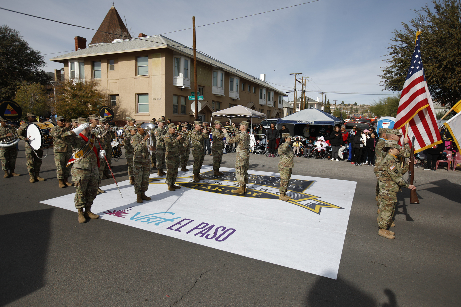 88th Annual Glasheen Valles & Inderman Injury Lawyers Sun Bowl Parade