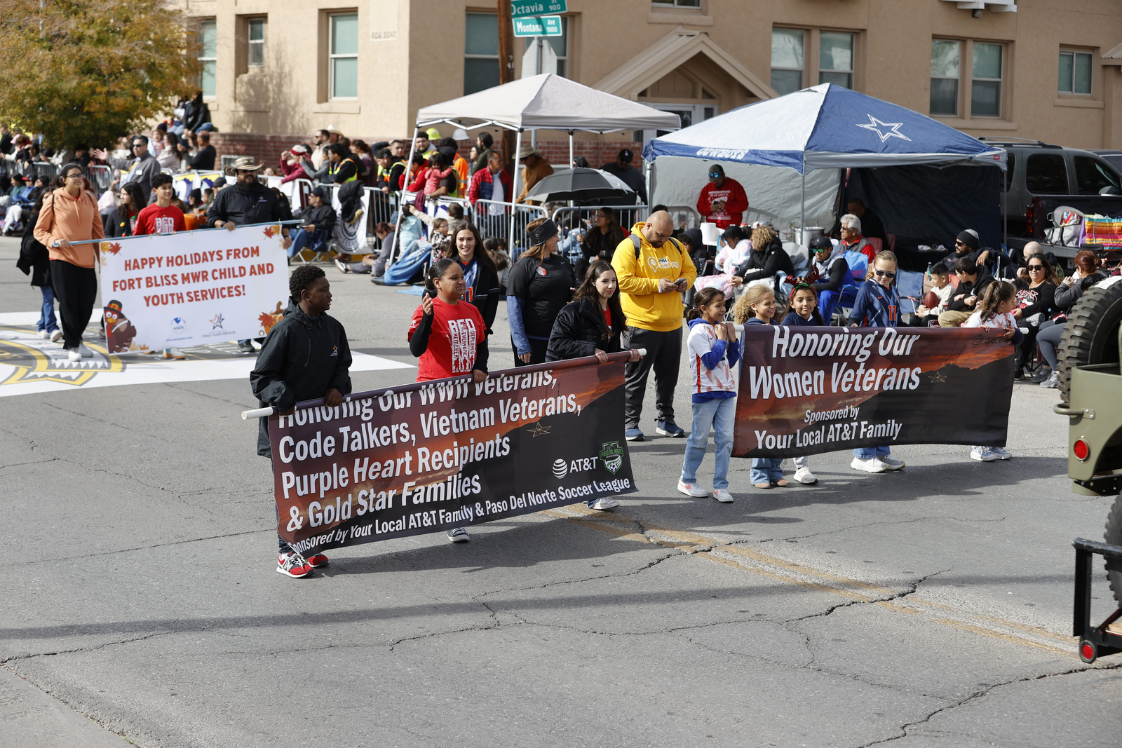 88th Annual Glasheen Valles & Inderman Injury Lawyers Sun Bowl Parade